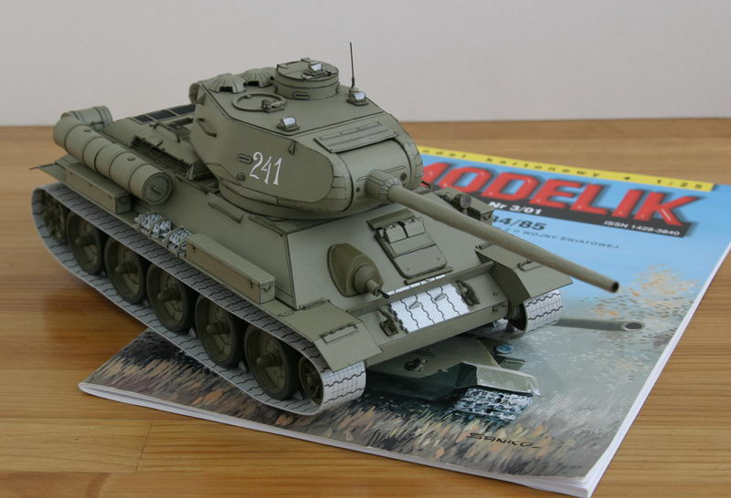 Инструкция по созданию модели танка из бумаги